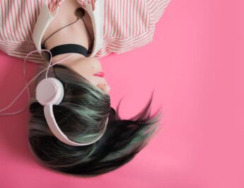 Adidas expects normalis 2018 strong growth