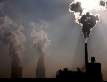 México se comprometen a ampliar objetivos climáticos para 2022 tras visita de Kerry