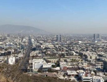 Nuevo León registra calidad del aire muy mala en 3 estaciones