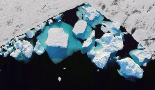 Cientíificos analizan el ruido de la Tierra para saber qué hay bajo el hielo de Groenlandia