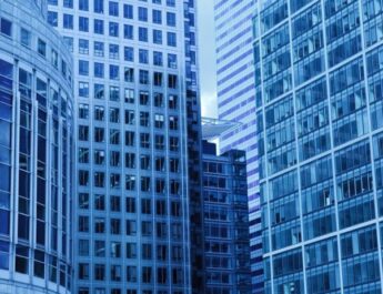 ¿Cómo mejorar la eficiencia energética de los edificios?