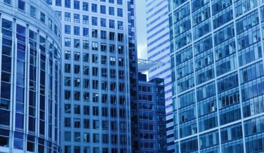 ¿Cómo mejorar la eficiencia energética de los edificios?