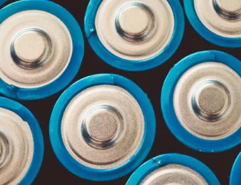 Baterías de cáñamo: ¿El futuro del almacenamiento de energía?